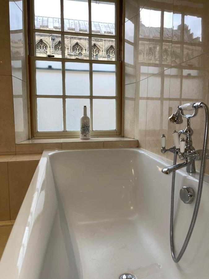 Bury St. Edmunds Crownplace المظهر الخارجي الصورة